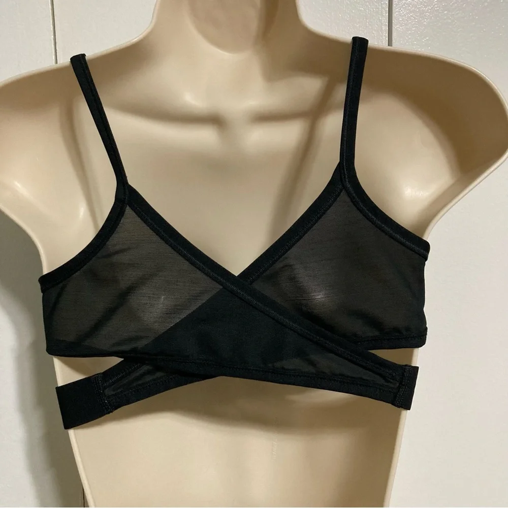 NIKE Dri-fit Light Support Criss Cross Mesh Back Sports Bra Black Womens Medium